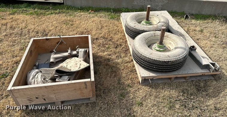 image for item KT9166 Loftness GBL10  grain bag loader