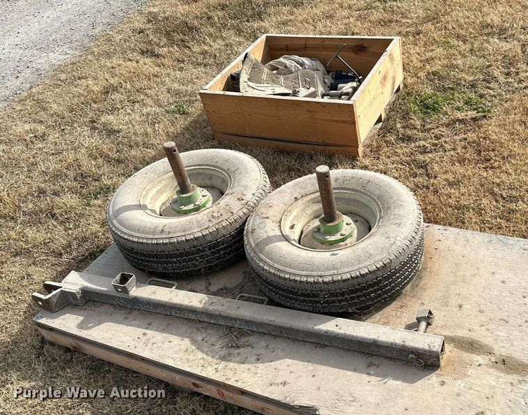 image for item KT9166 Loftness GBL10  grain bag loader