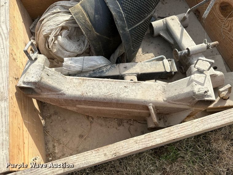 image for item KT9166 Loftness GBL10  grain bag loader