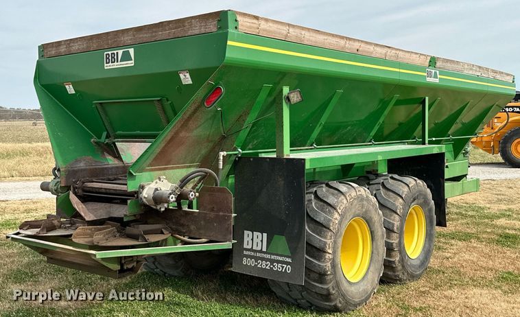 image for item KT9168 Baron & Brothers International  manure spreader