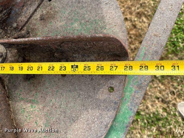 image for item KT9168 Baron & Brothers International  manure spreader