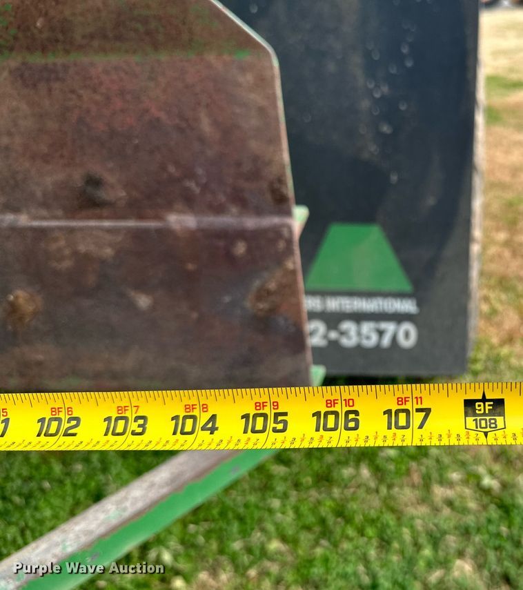 image for item KT9168 Baron & Brothers International  manure spreader