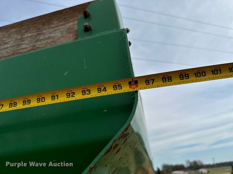 image for item KT9168 Baron & Brothers International  manure spreader