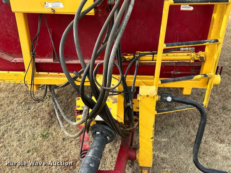 image for item KT9169 Supreme International 700T  feed grinder/mixer