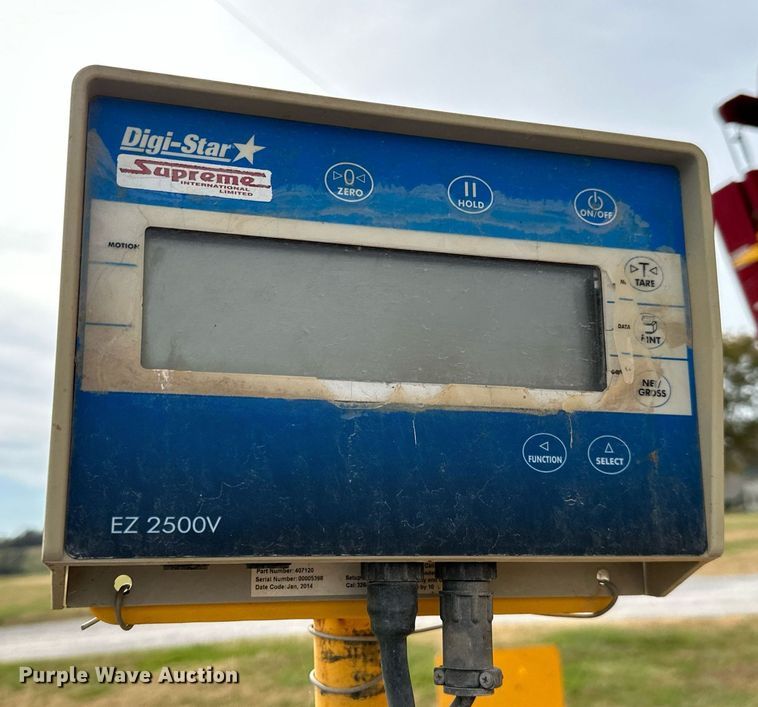 image for item KT9169 Supreme International 700T  feed grinder/mixer