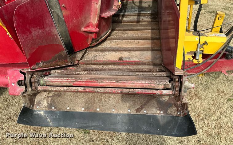 image for item KT9169 Supreme International 700T  feed grinder/mixer