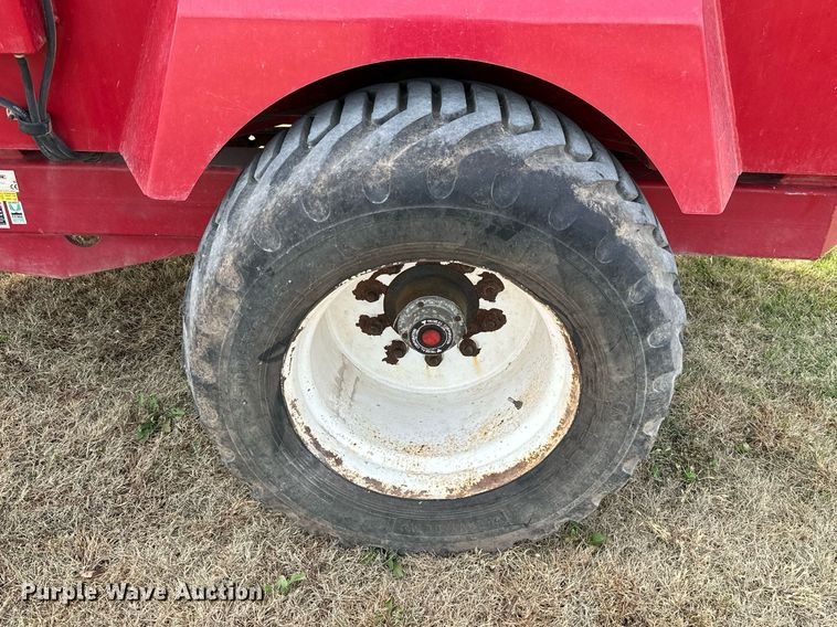 image for item KT9169 Supreme International 700T  feed grinder/mixer