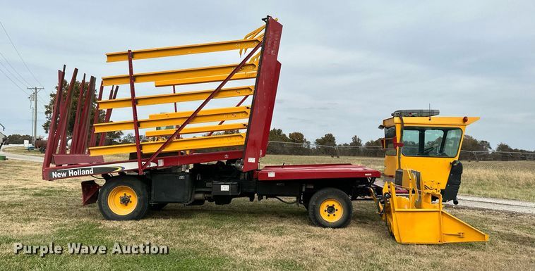 image for item KT9170 New Holland 1068  bale wagon