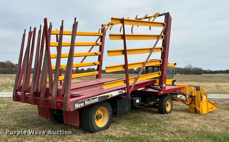 image for item KT9170 New Holland 1068  bale wagon