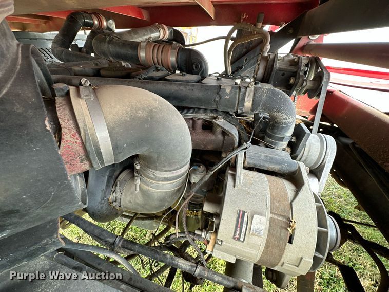 image for item KT9170 New Holland 1068  bale wagon