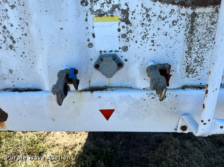 image for item KT9238 1995 Jet Company  Grain trailer