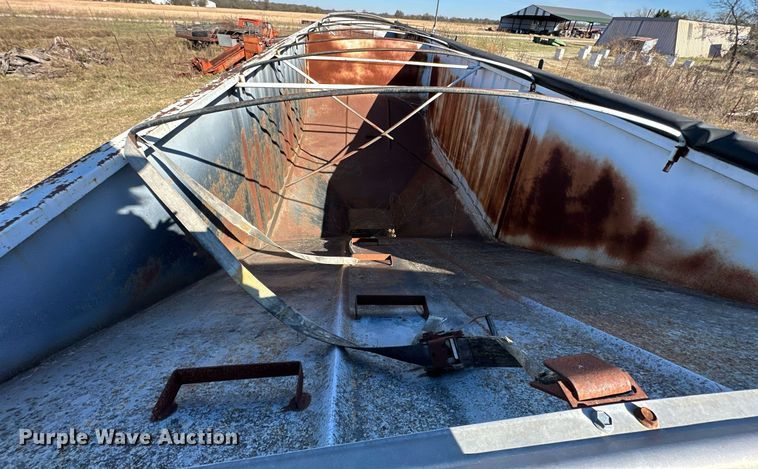 image for item KT9238 1995 Jet Company  Grain trailer