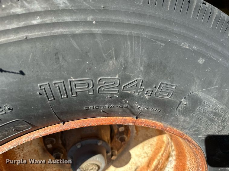 image for item KT9238 1995 Jet Company  Grain trailer