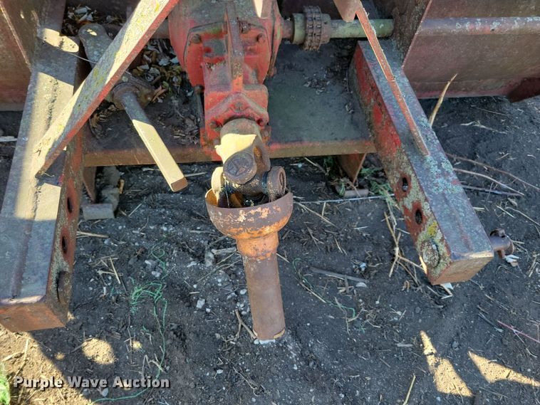 image for item LC9340 Lundell 3400  snow blower