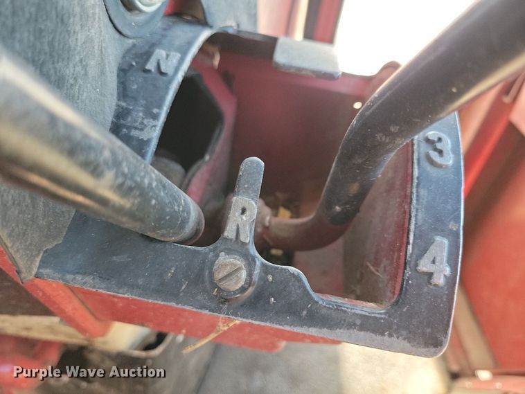 image for item LC9341 1974 International Farmall 1066  tractor