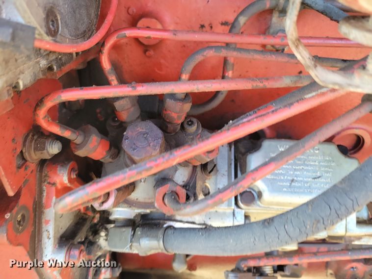 image for item LC9341 1974 International Farmall 1066  tractor