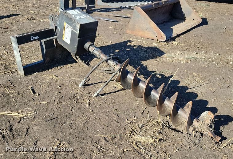 image for item LC9345 Lowe 1650E  skid steer auger