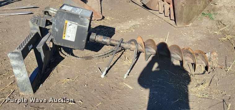 image for item LC9345 Lowe 1650E  skid steer auger