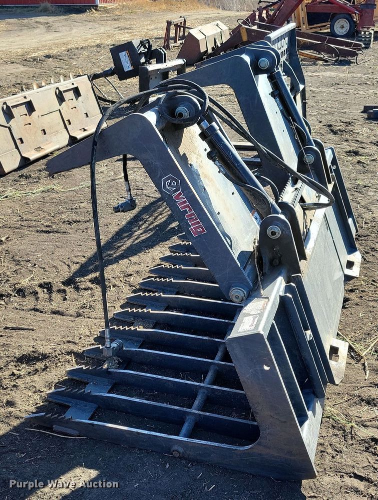 image for item LC9348 Virnig  skid steer grapple bucket