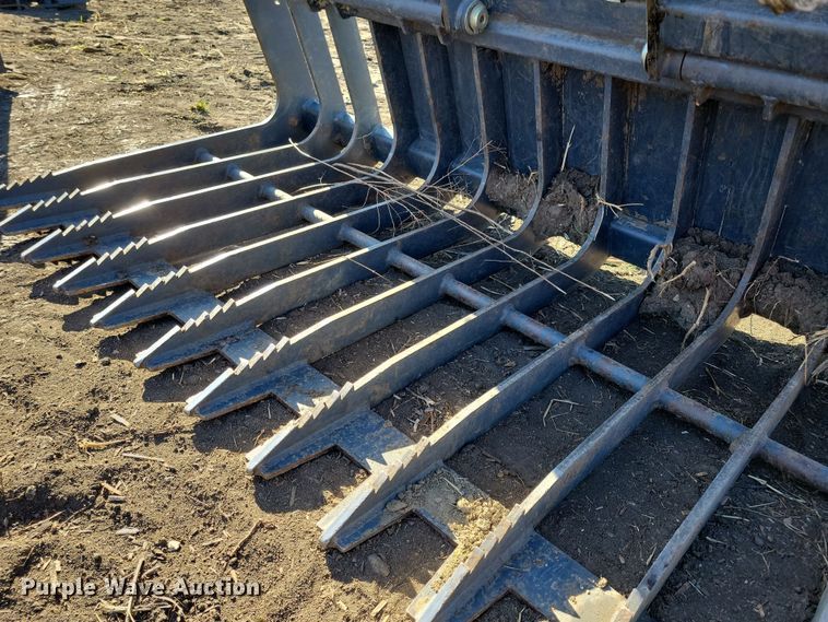 image for item LC9348 Virnig  skid steer grapple bucket