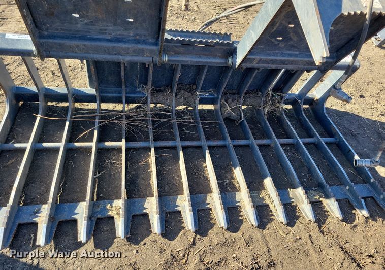 image for item LC9348 Virnig  skid steer grapple bucket