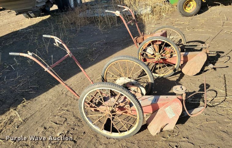 image for item LC9352 Ag equipment