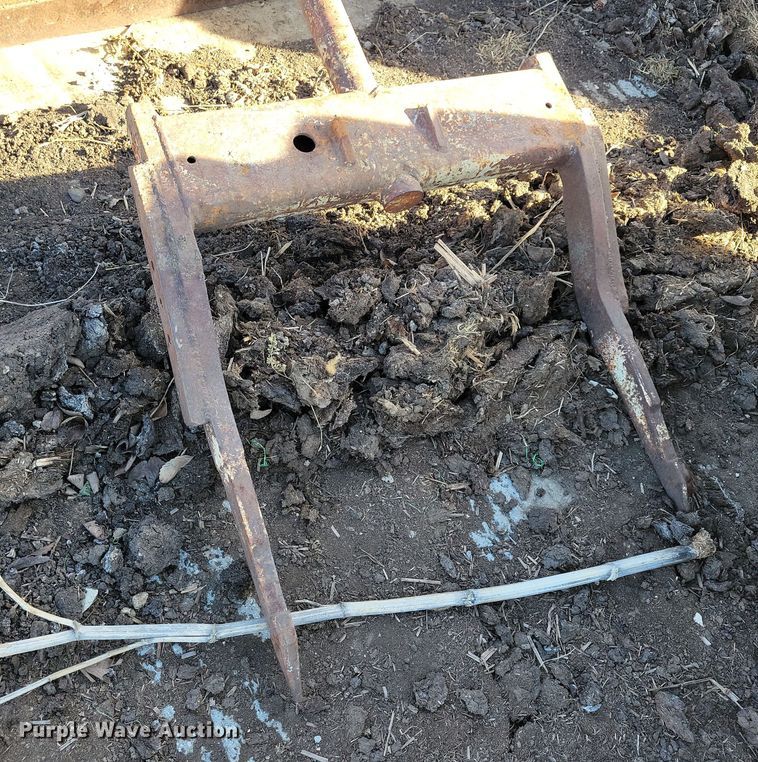 image for item LC9352 Ag equipment