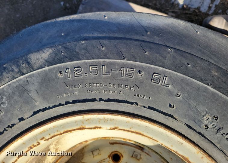 image for item LC9353 Tires and wheels