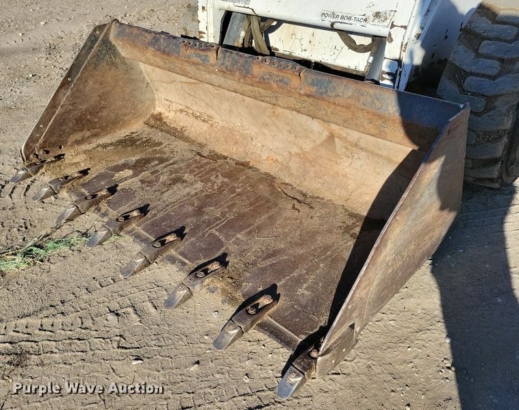 image for item LC9355 2007 Bobcat S205  skid steer loader