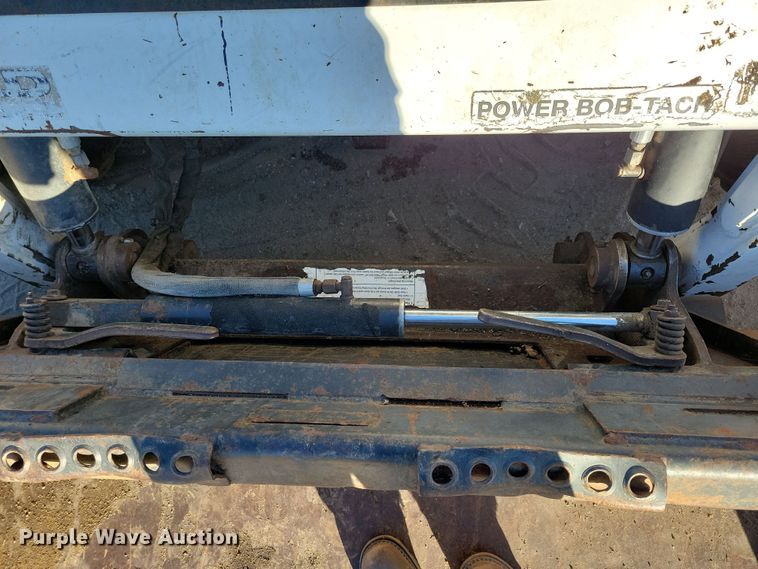 image for item LC9355 2007 Bobcat S205  skid steer loader