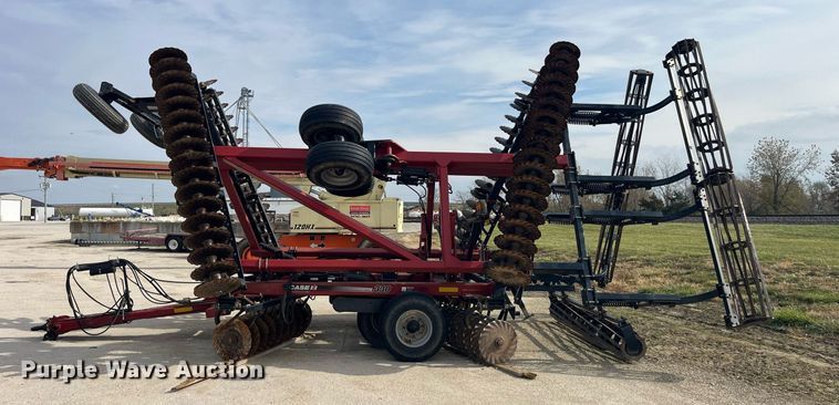 image for item LD9826 Case IH 330 Turbo  vertical tillage