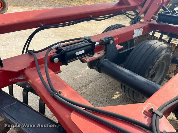 image for item LD9826 Case IH 330 Turbo  vertical tillage