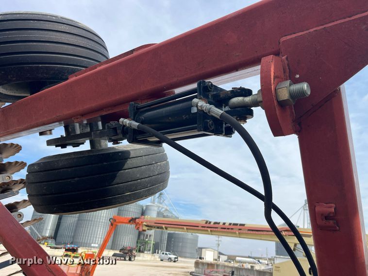 image for item LD9826 Case IH 330 Turbo  vertical tillage