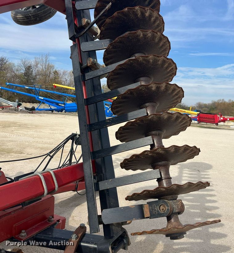 image for item LD9826 Case IH 330 Turbo  vertical tillage