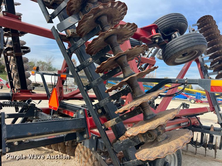 image for item LD9826 Case IH 330 Turbo  vertical tillage