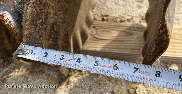 image for item LD9826 Case IH 330 Turbo  vertical tillage