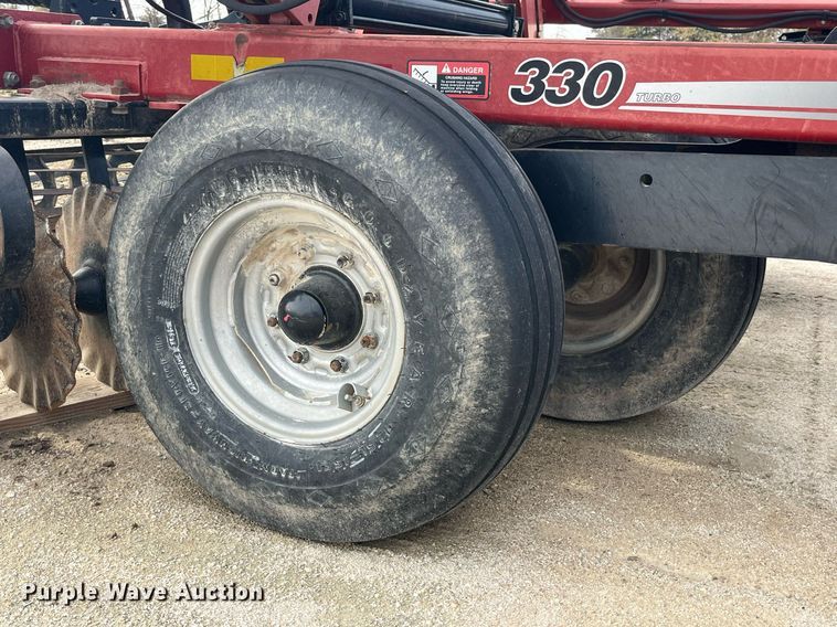 image for item LD9826 Case IH 330 Turbo  vertical tillage