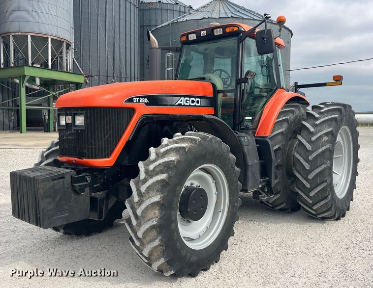 image for item LD9827 2008 AGCO DT220A  MFWD tractor
