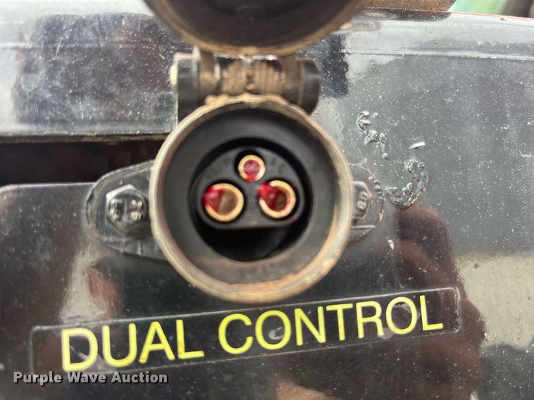 image for item LD9827 2008 AGCO DT220A  MFWD tractor