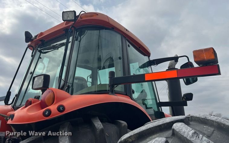 image for item LD9827 2008 AGCO DT220A  MFWD tractor