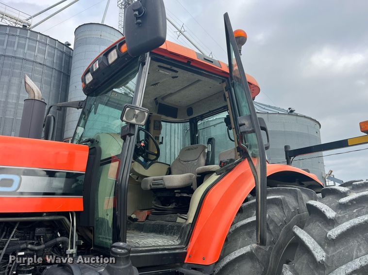 image for item LD9827 2008 AGCO DT220A  MFWD tractor