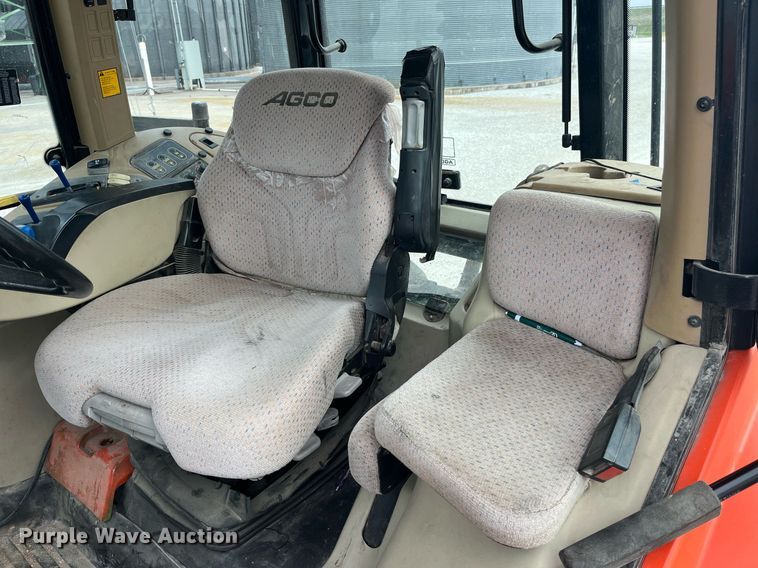 image for item LD9827 2008 AGCO DT220A  MFWD tractor