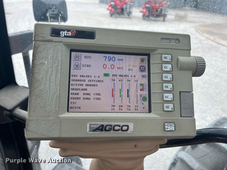 image for item LD9827 2008 AGCO DT220A  MFWD tractor