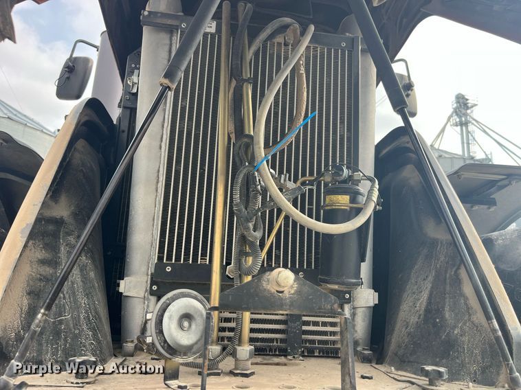 image for item LD9827 2008 AGCO DT220A  MFWD tractor