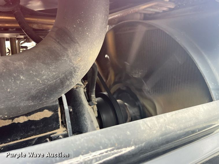 image for item LD9827 2008 AGCO DT220A  MFWD tractor