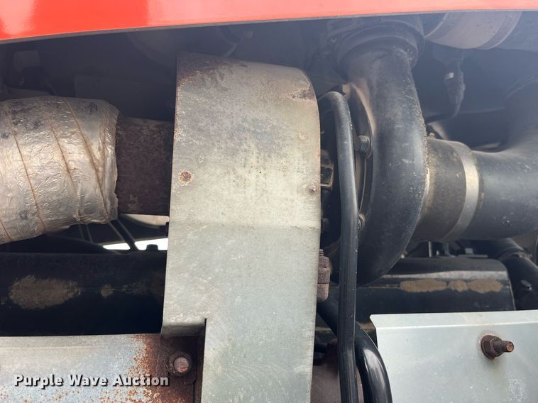 image for item LD9827 2008 AGCO DT220A  MFWD tractor