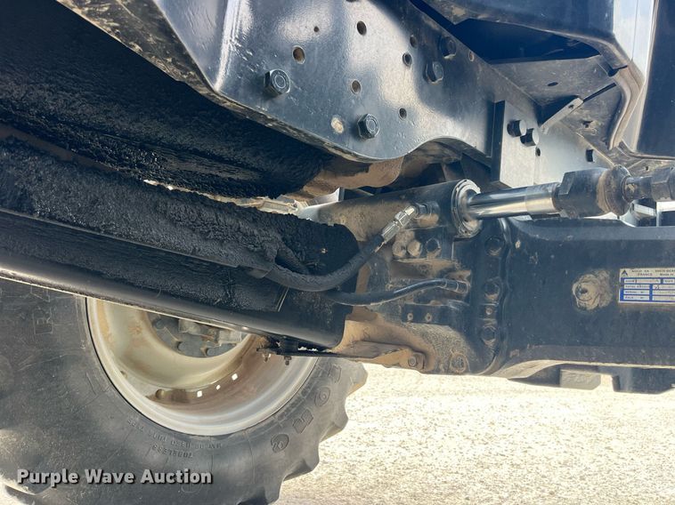 image for item LD9827 2008 AGCO DT220A  MFWD tractor