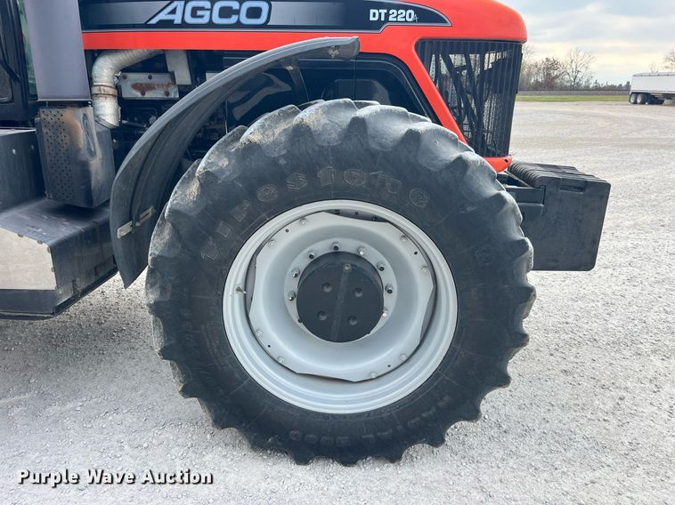 image for item LD9827 2008 AGCO DT220A  MFWD tractor
