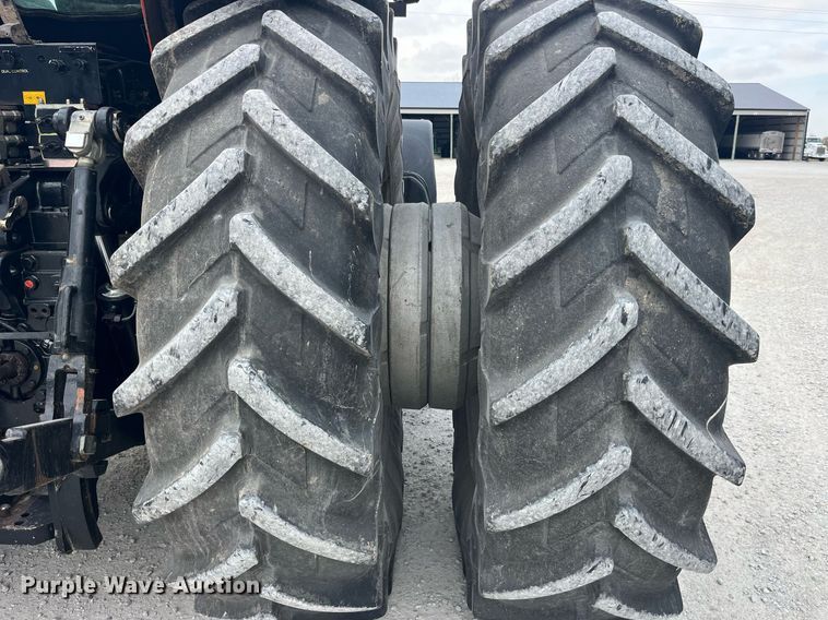 image for item LD9827 2008 AGCO DT220A  MFWD tractor