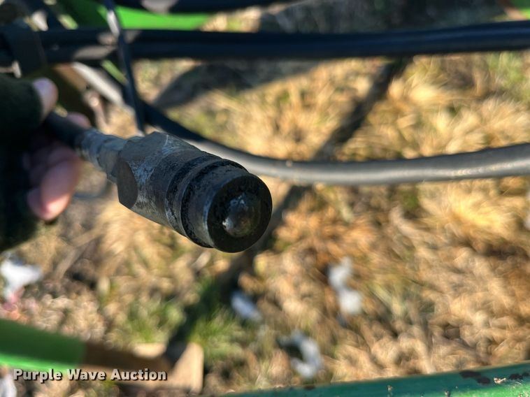 image for item LD9878 John Deere 714  disk ripper